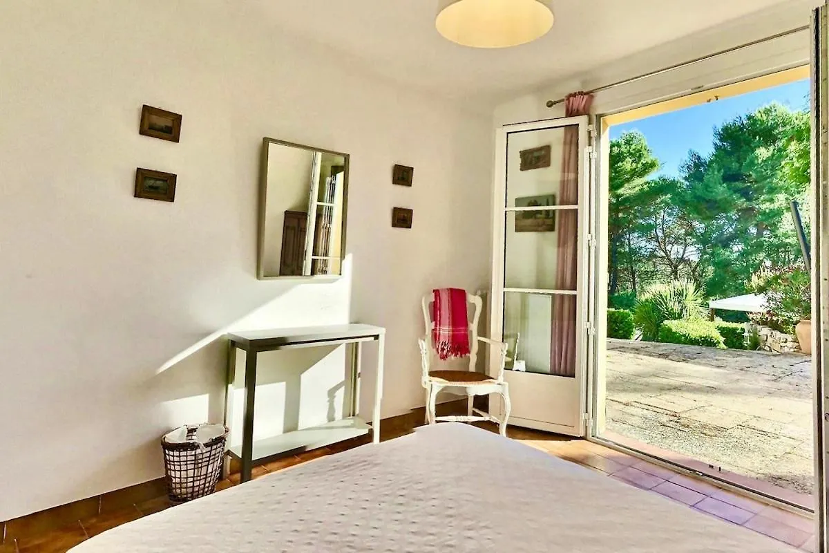 Villa 4 Bedrooms For 8 People With Heated Pool 4Km From Aix Center, Agarrus Aix Aix-en-Provence 0*,